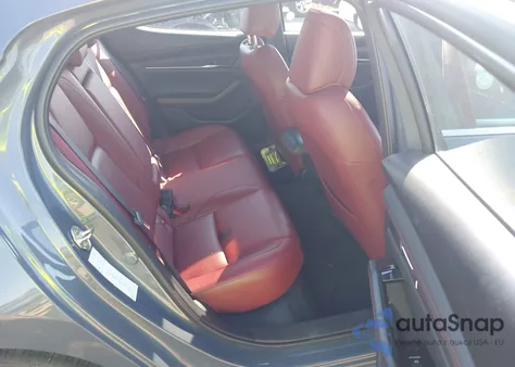 2024 Mazda Mazda3 Hatchback 2.5 S Carbon Edition z USA, uszkodzony, nr VIN JM1BPBLMXR1709671